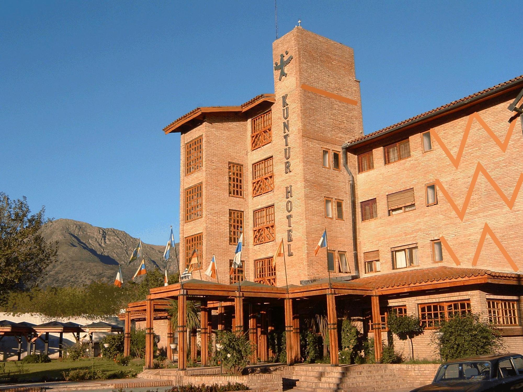 Kuntur Hotel Capilla del Monte Eksteriør billede